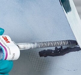 Reparera en plastdel med ett speciellt munstycke