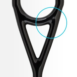Närbild av svarta slangar i Y-form som bildar klykan till ett 3M Littmann stetoskop.