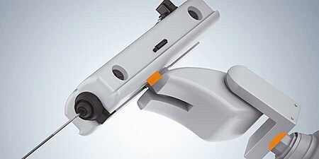 3M™ Scotch-Weld™ Gänglåsning TL72 som appliceras på takmonterad sprinkler

