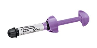 3M™ Filtek™ Z500 Universal komposit
